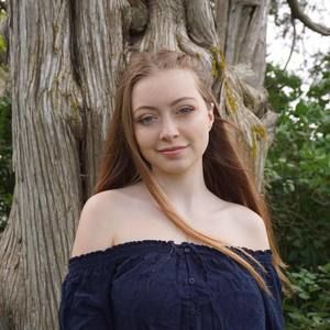 Meet your Posher, Alyssa